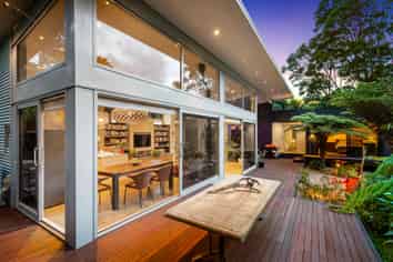 192A Huia Road, Titirangi