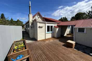 25 School Road, Motueka