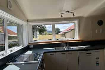 25 School Road, Motueka