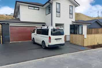 14 Hattersley Grove, Churton Park