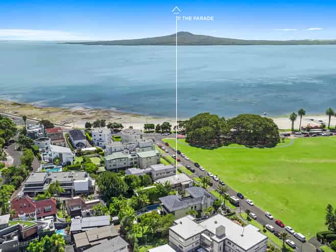 11 The Parade, Saint Heliers