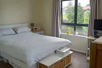 73 Kaimoana, Weymouth