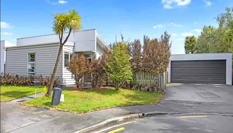 8 Somers Place, Spreydon