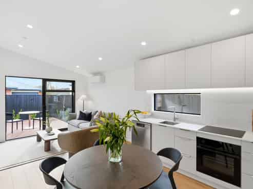 7/232 Geraldine Street, Edgeware