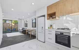 3B Tulloch Place, Conifer Grove