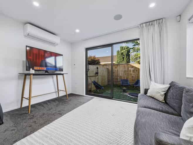 3B Tulloch Place, Conifer Grove