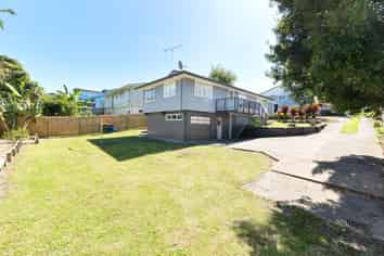 2/21 Lancaster Road, Beach Haven