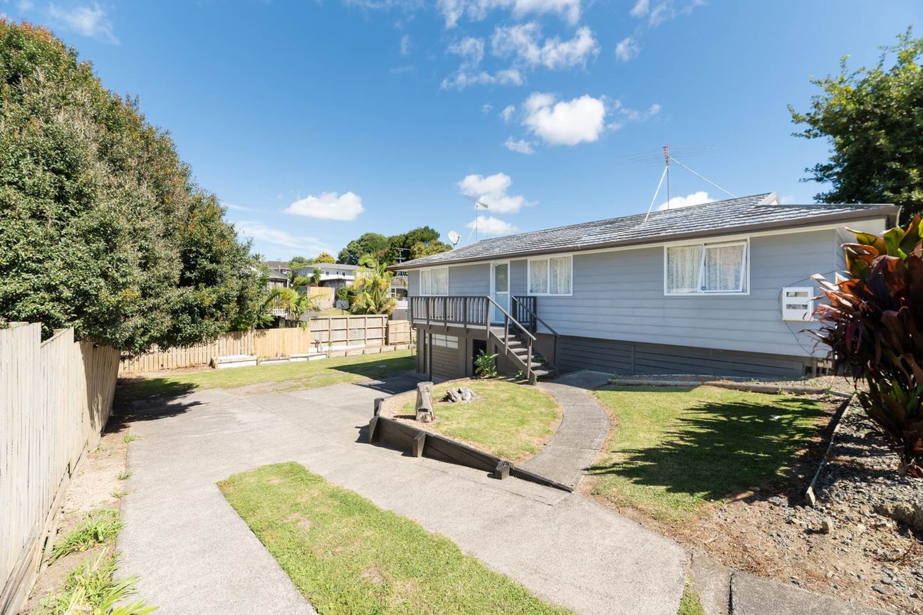 Ample Parking, Flat Garden & Off-Street Privacy - Widok 2