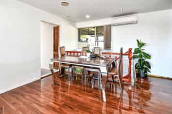 14 Shalimar Place, Clover Park