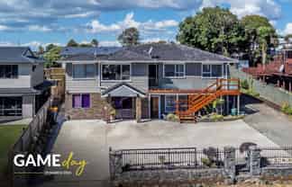 14 Shalimar Place, Clover Park