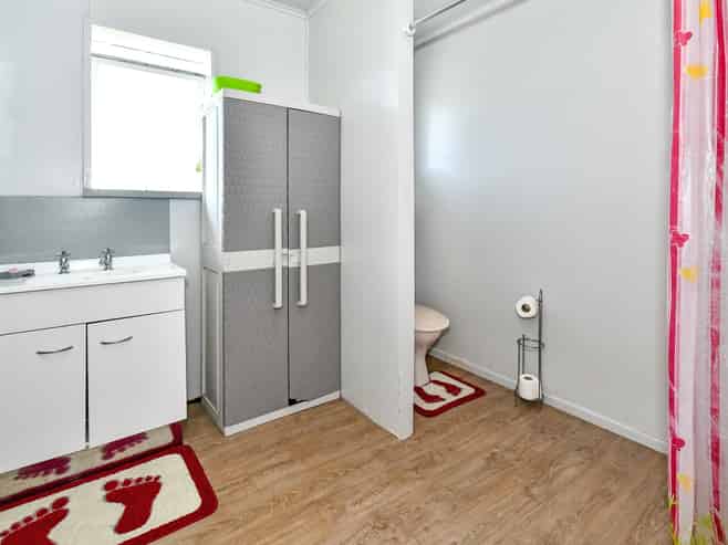 7 Welby Place, Mangere