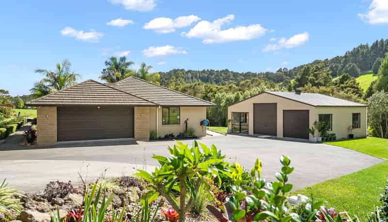 29 Waterfall Way, MAUNGATAPERE