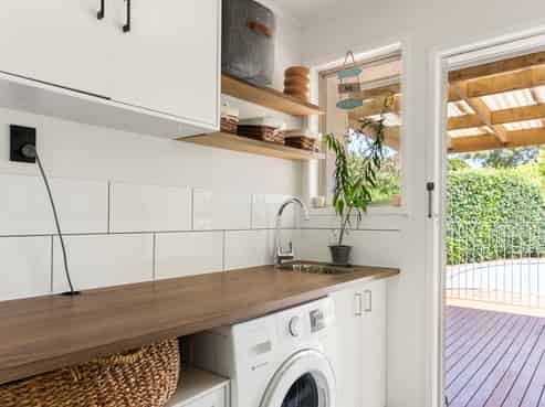 5 Becker Drive, Weymouth