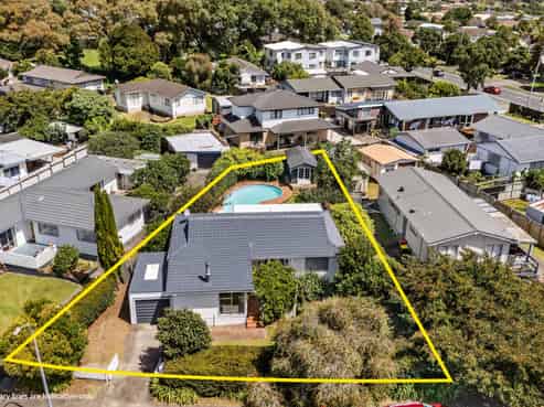 5 Becker Drive, Weymouth
