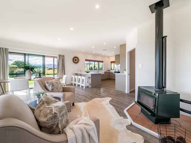 75E Paremata Haywards Road, Pauatahanui