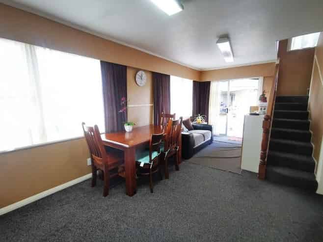 61 Sandwich Road, Saint Andrews