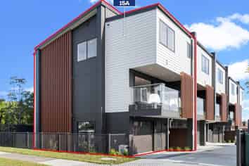 15A Tomintoul Place, Highland Park