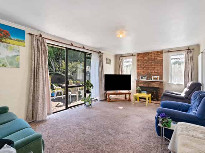 16 Grebe Street, Manurewa