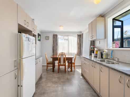 16 Grebe Street, Manurewa