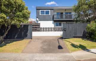 94 Oceanbeach Road, Mount Maunganui