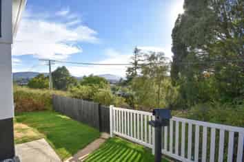 32 Stenhope Crescent, Corstorphine