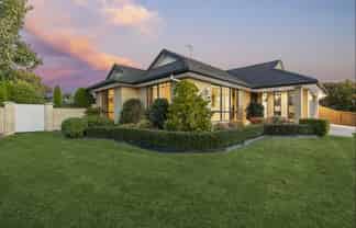 2 Cooper Crescent, Cambridge