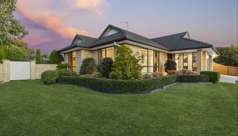 2 Cooper Crescent, Cambridge