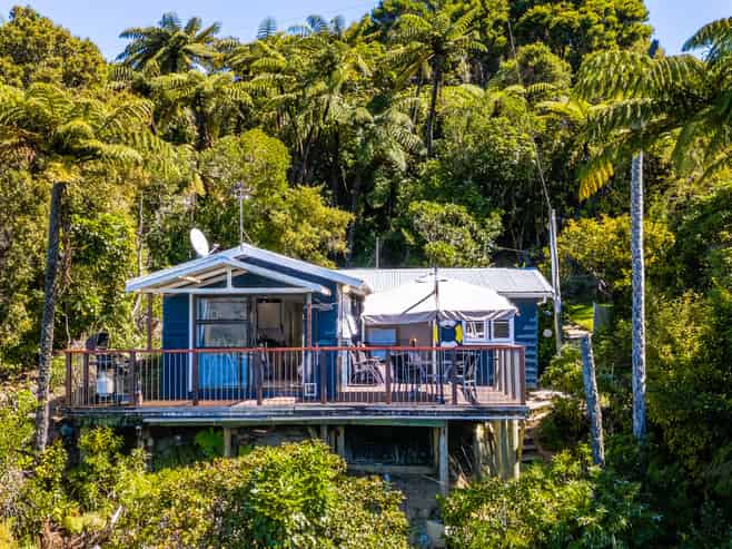 123 Akerbloms Road, Punga Cove
