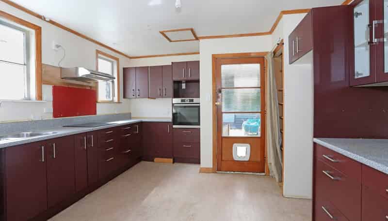 6 Station Road, Hunterville