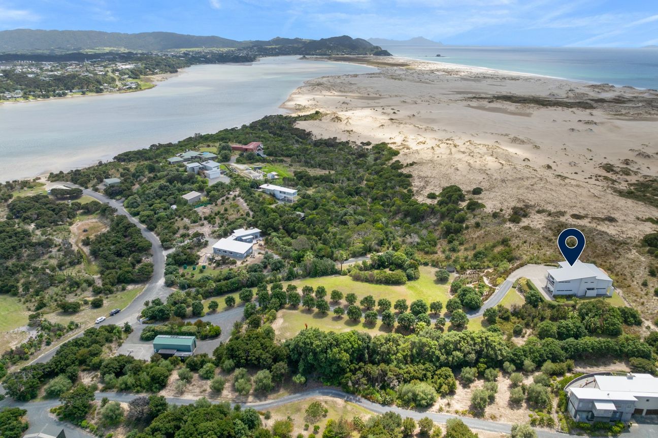 Irreplaceable position within exclusive Tern Point - Bild 2