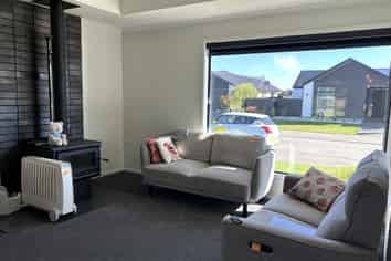 22 Hollard Crescent, Lincoln