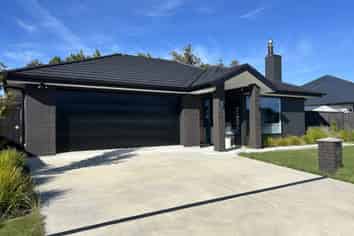 22 Hollard Crescent, Lincoln