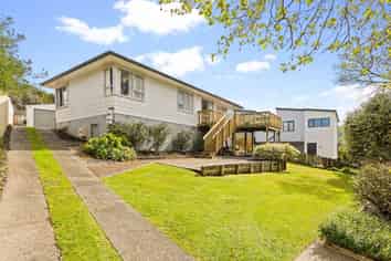 31 Mirrabooka Avenue, Botany Downs