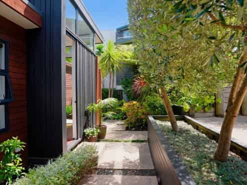 1/11 Pullum Street, Birkenhead