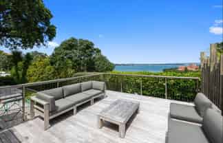 1/11 Pullum Street, Birkenhead