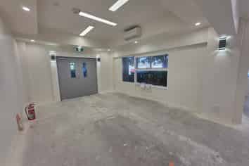 Flexible ground floor opportunity