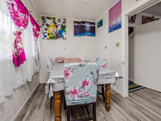 42 Landscape Road, Papatoetoe