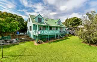 14 Redoubt Road, Goodwood Heights