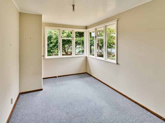 14 Boyd Grove, Naenae