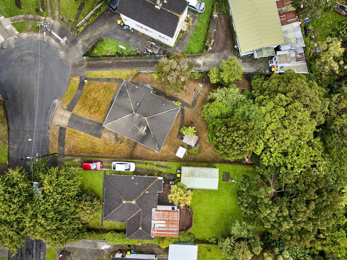 Under offer- Opportunity is knocking – pohled 2