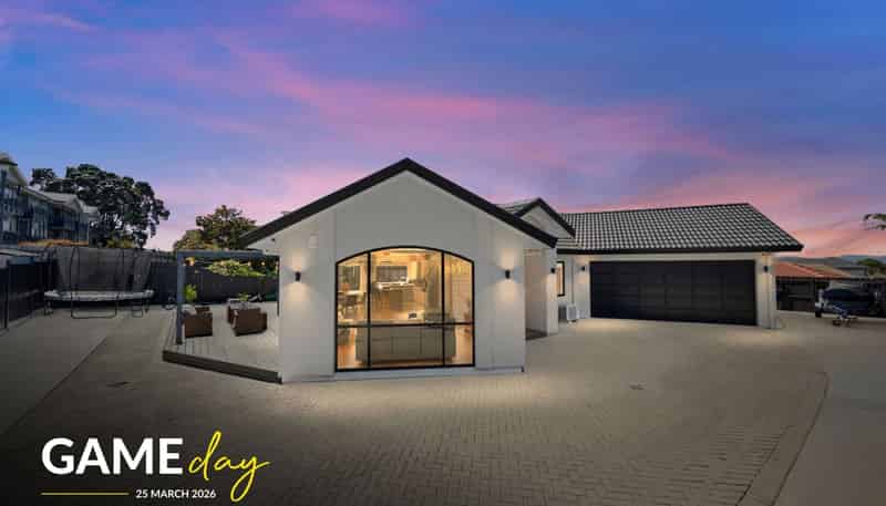 16 Norm Pellow Drive, The Gardens