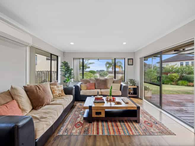 274 Hill Road, The Gardens