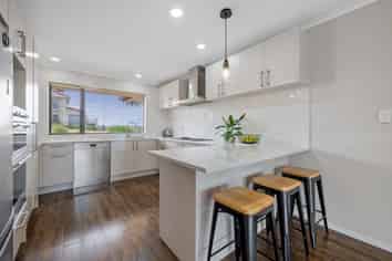 274 Hill Road, The Gardens