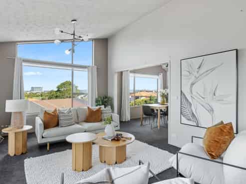 8a Orewa Heights Crescent, Orewa