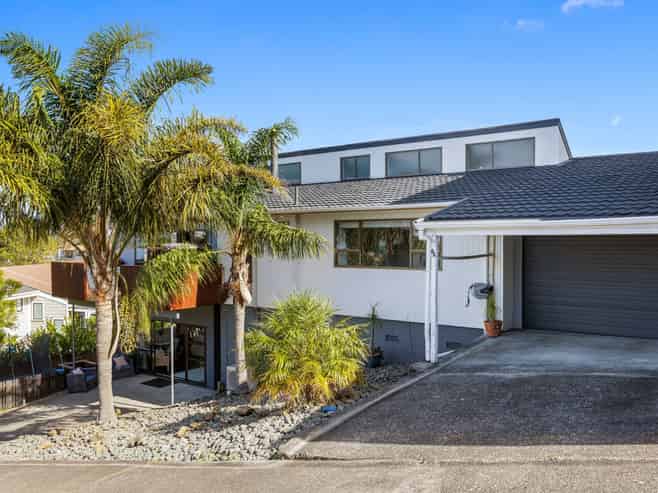 8a Orewa Heights Crescent, Orewa
