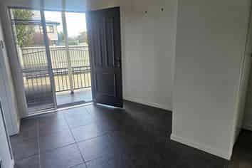 79 TeAweAwe, Hokowhitu