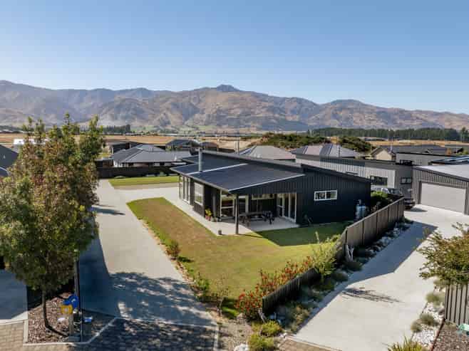 25 Teal Place, Lake Hawea