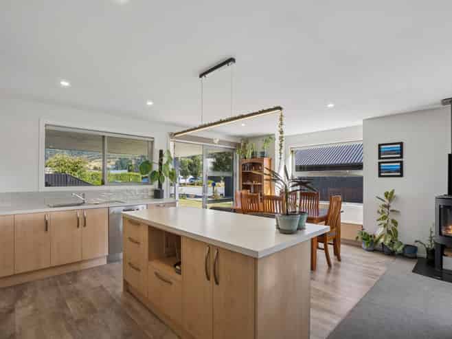 25 Teal Place, Lake Hawea