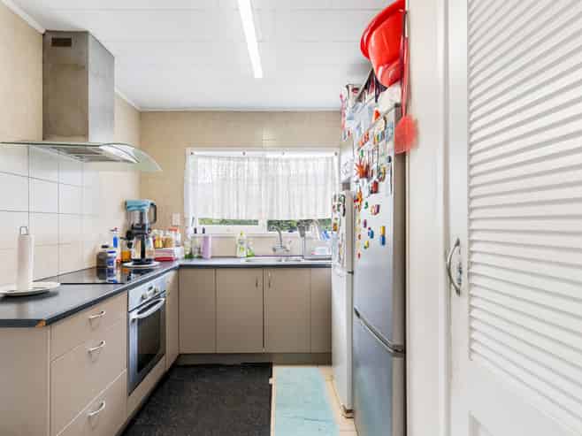 20 & 22 Ben Lora Place, Mangere East