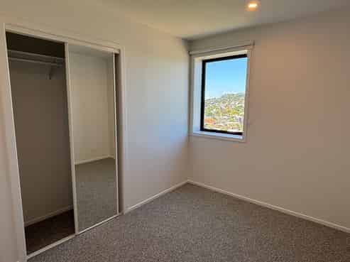 706/2B Te Ara Taurapa, Point Chevalier